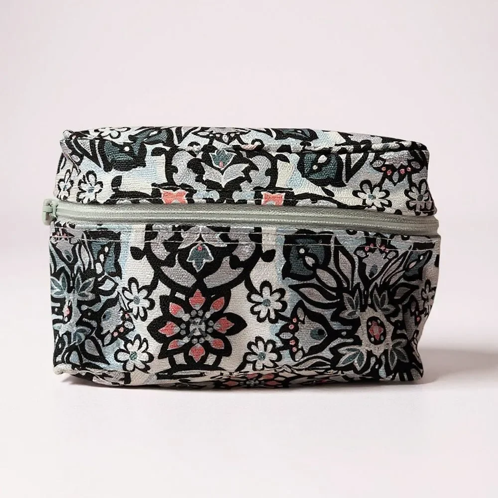 Vera Bradley Toiletry/Cosmetic Bag - Lisbon Medallion